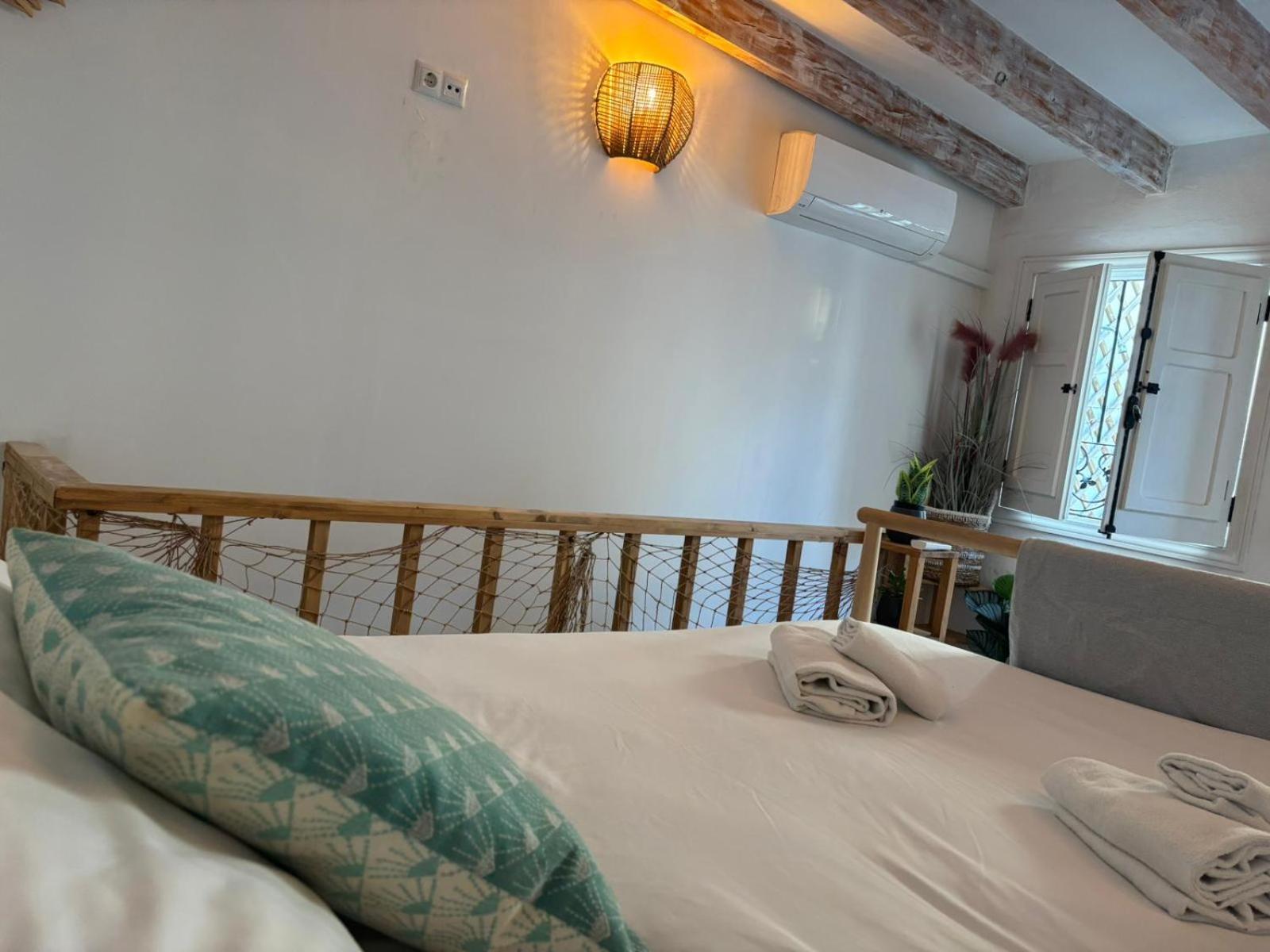 אליקאנטה Private Terrace-Romantic-Sea, Castle Views-Central מראה חיצוני תמונה
