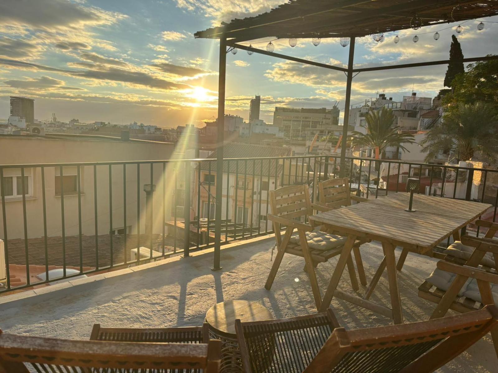 אליקאנטה Private Terrace-Romantic-Sea, Castle Views-Central מראה חיצוני תמונה